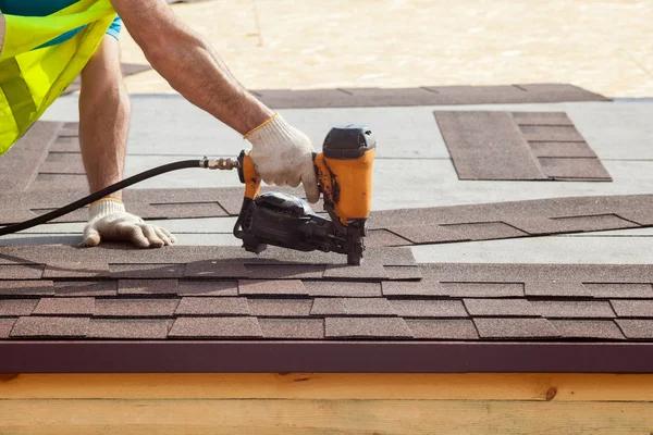 Local Roofing Contractor for Repairs